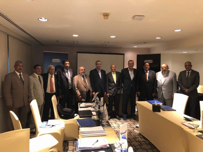 مجلس إدارة طيران اليمنية يعقد اجتماعه في القاهرة