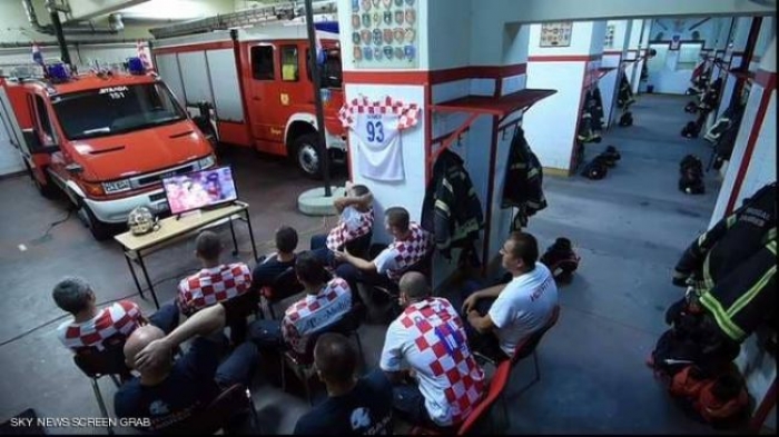 بعد ملايين المشاهدات.. مفاجأة في فيديو فريق الإطفاء الكرواتي (شاهد الفيديو)