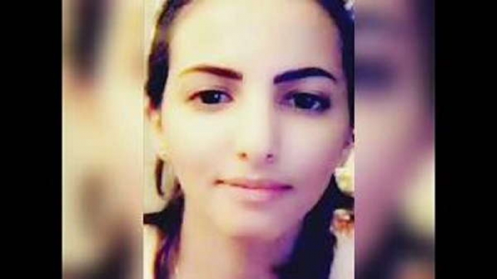 شابة سعودية حسناء تدهش المتابعين بصوتها وتغني يمني لحسين محب انت روحي (فيديو)