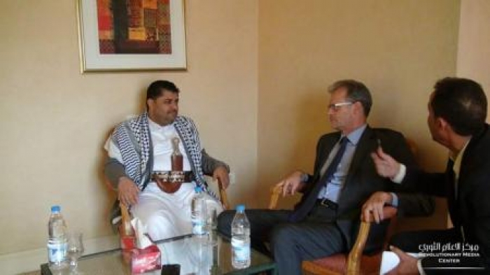 شاهد : اين وكيف ستقبل الحوثي السفير الفرنسي بصنعاء