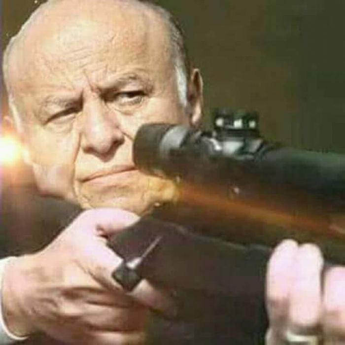 شاهد ..(الصورة) الاكثر تداولا في مواقع التواصل الاجتماعي .. الرئيس "هادي " في ظهور مغاير وغير مسبوق