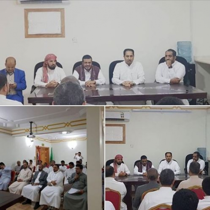 وزير الشباب والرياضة يشيد بتجهيزات بعثة الحج اليمنية