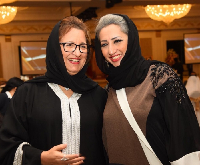 عزيزة جلال : كيف كانت وكيف اصبحت ومن تزوجت ؟! هل تتذكرون صاحبة "مستنياك"؟.. شاهدها بالصور في حلتها الجديدة