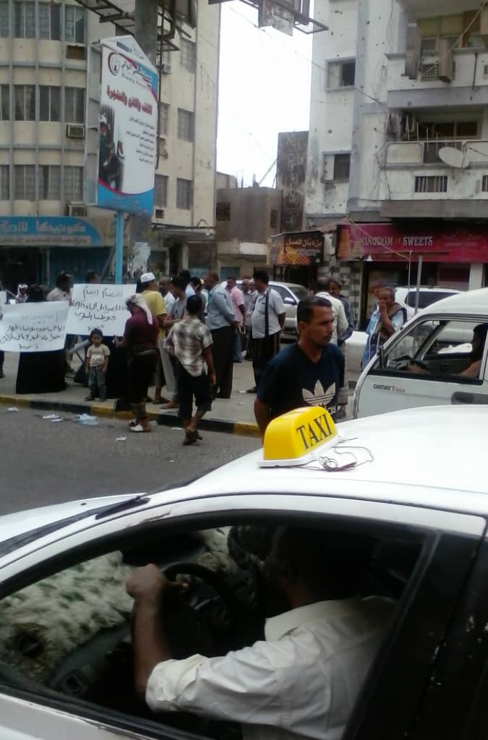 صور من قلب المعلا عدن .. بوادر ثورة جوع