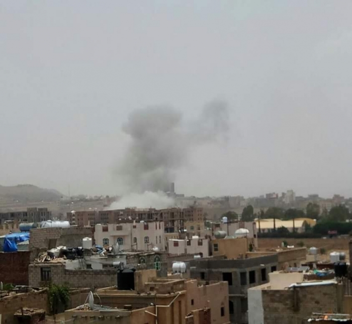 انفجارت عنيفة تهز العاصمة صنعاء وتحليق مستمر للطيران التحالف (المواقع المستهدفة  الصور)