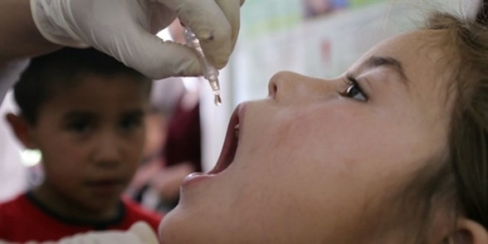 فرق التحصين ضد شلل الاطفال تطعم اكثر من 3 مليون طفل وطفلة في مختلف المحافظات