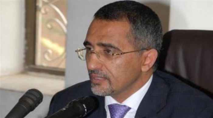 مليون ريال في اليوم...مسؤول كبير في البنك يكشف عن راتب محافظ البنك المركزي الفعلي