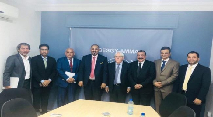 الرئيس الزبيدي يعقد لقاءً هاماً مع المبعوث الاممي في عمّان