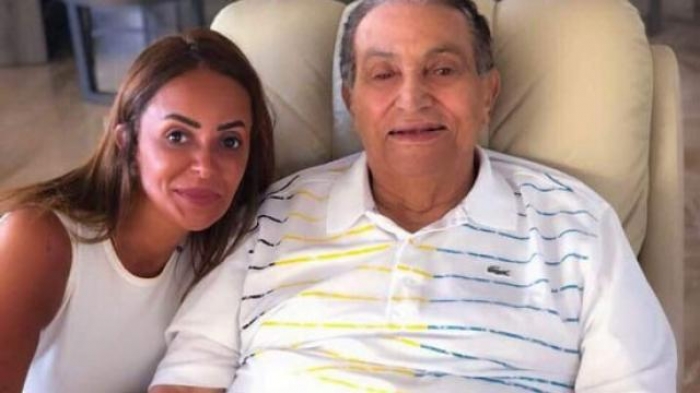 احدث صورة متداولة للرئيس المصري المخلوع حسني مبارك