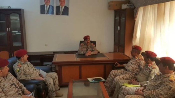 شاهد : رئيس اركان الجيش اليمني في زيارته الأولى لـ عدن