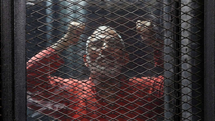 محكمة مصرية تقضي بإعدام 75 متهما بينهم قيادات في الإخوان