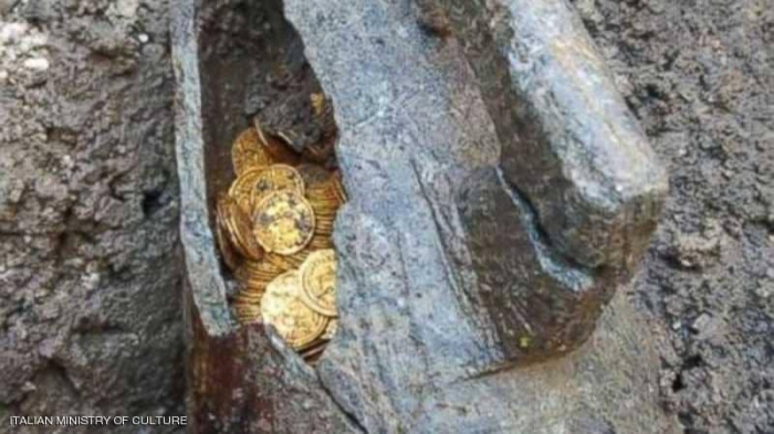 إيطاليا تعثر على "الكنز الذهبي" لروما القديمة