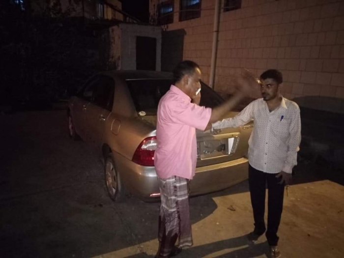 شرطة عدن تستعيد سيارة صحفي بعد سرقتها بـ 24 ساعة ..صورة