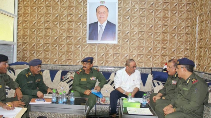 وزير الداخلية احمد الميسري يستعيد موقع امني مهم  في منطقة فتح بالعاصمة عدن