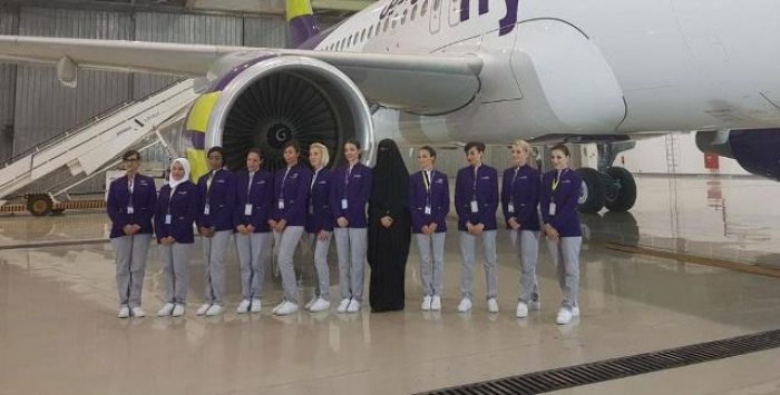 بنات السعودية مضيفات على متن الطائرات .. لأول مرة