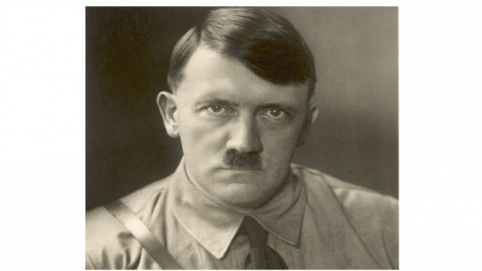 تقرير لـ CIA يكشف مفاجأة عن ميول هتلر الجنسية!