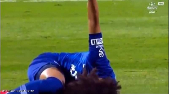 الهلال السعودي يكشف إصابة لاعبه اليمني الاصل "عمّوري" الخطيرة