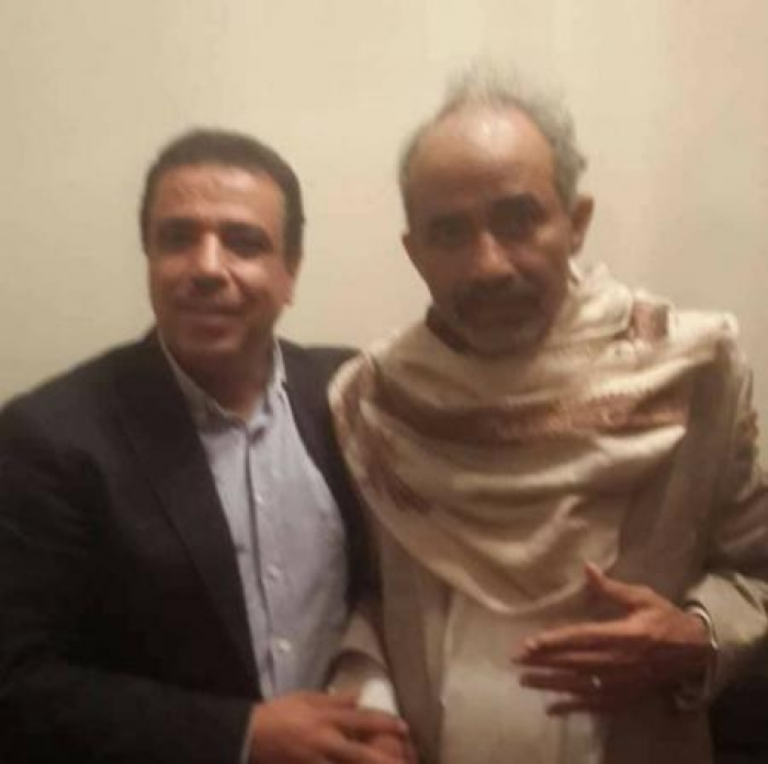 اول صورة للواء محمود الصبيحي بعد الكشف عن اتصاله بعائلته من سجنه في صنعاء