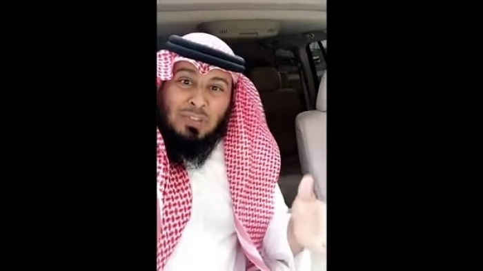 موقف بسيط لمواطن سعودي مع مقيم يمني تنتهي بالقبض على حوثي داخل المملكة ومكافئة مالية كبيرة من وزير الداخلية .. (فيديو)