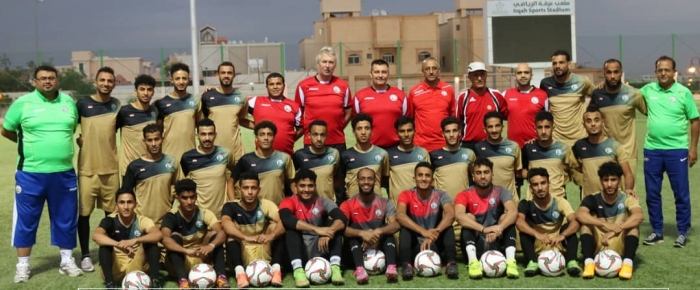 اليمن يدشن تمارينه بقيادة السلوفاكي كوسيان استعدادا لنهائيات أمم آسيا لكرة القدم..