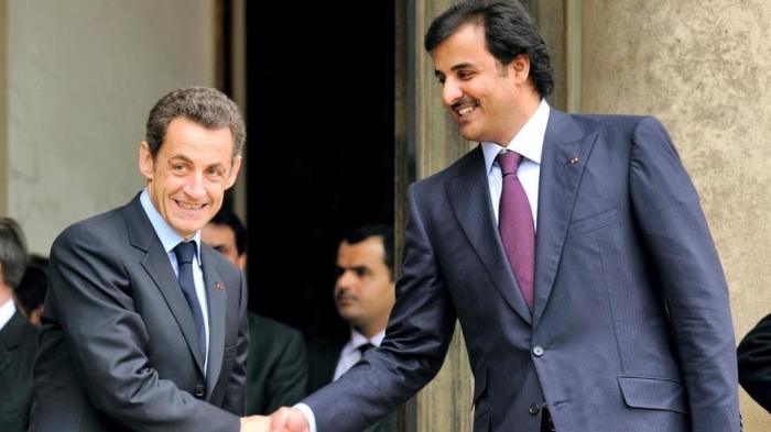 ساركوزي لأمير قطر: المونديال مقابل "بي إن" وشراء باريس