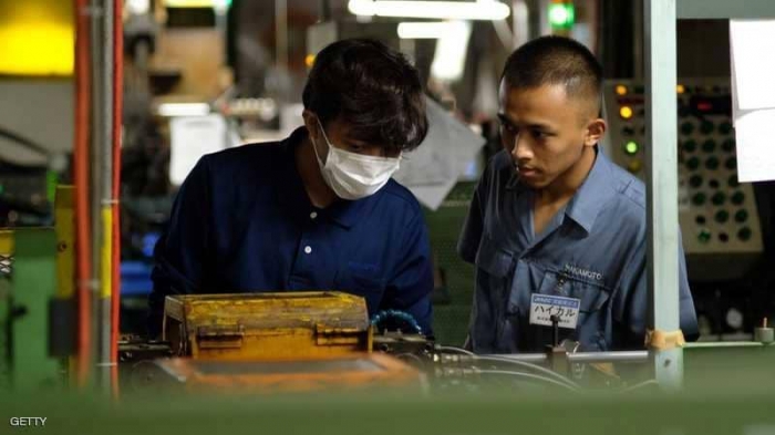 اليابان تقر قانونا يفتح الأبواب أمام العمال الأجانب