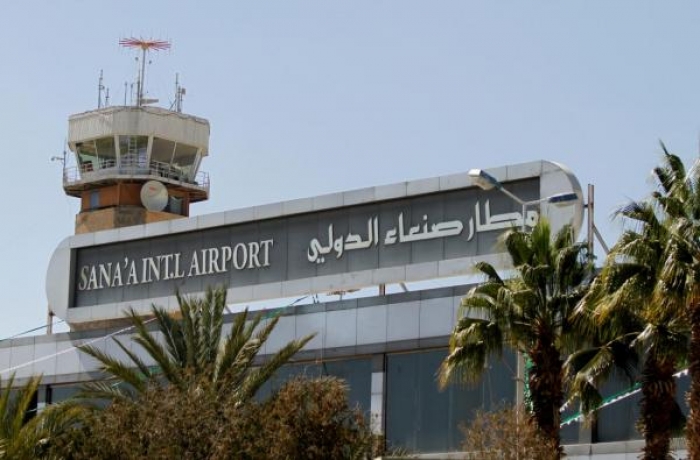 مليشيا الحوثي تحوثن مطار صنعاء بكادر نسائي (زينبيات)