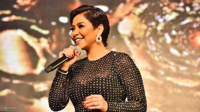 3 آلاف دولار "تجبر" شيرين على "حلاقة" شعرها