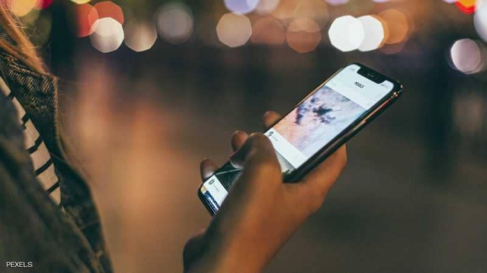 تطبيقات "محتالة" تستنزف بطارية هاتفك